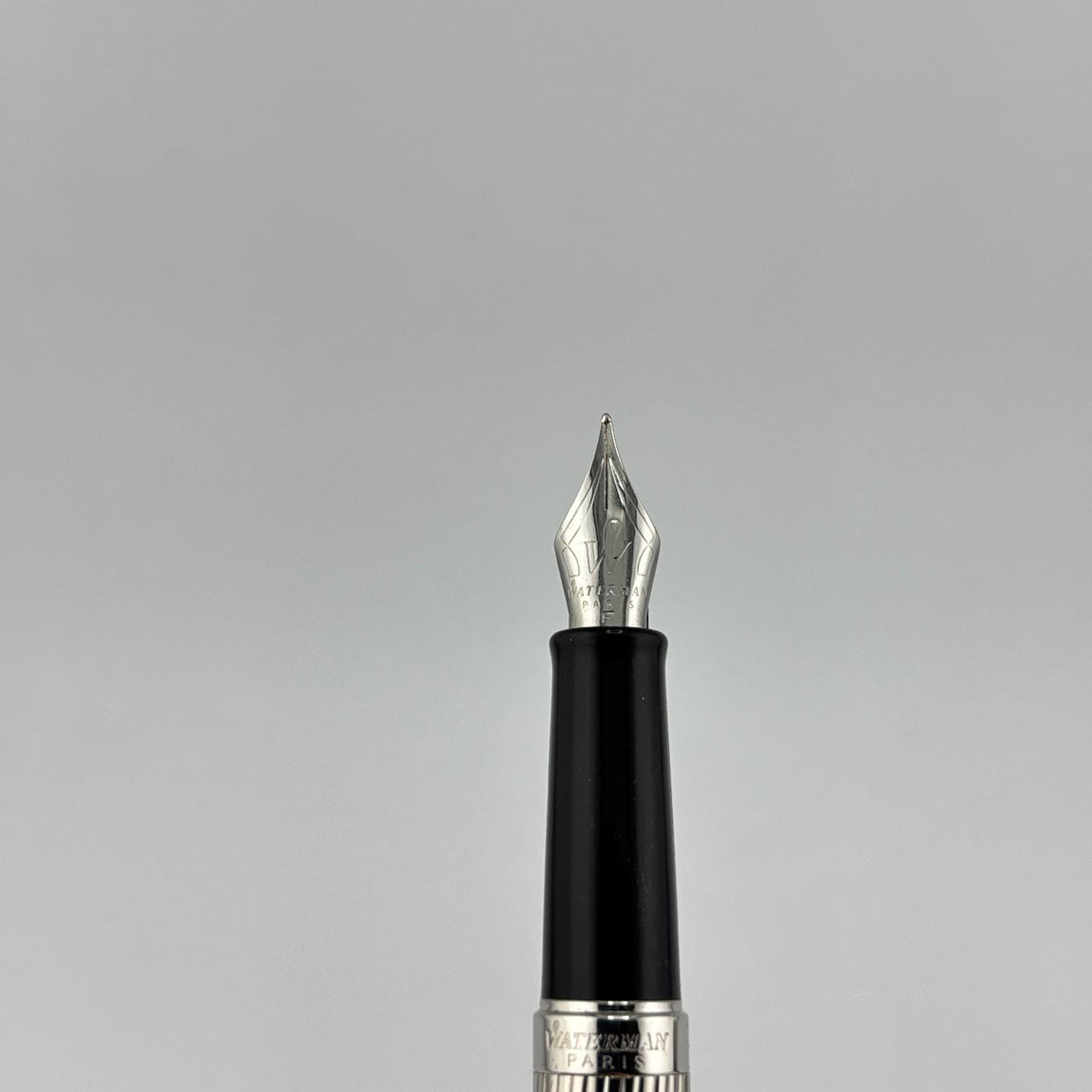 Waterman Hemisphere Deluxe Metal Chrome chased - Fountain Pen