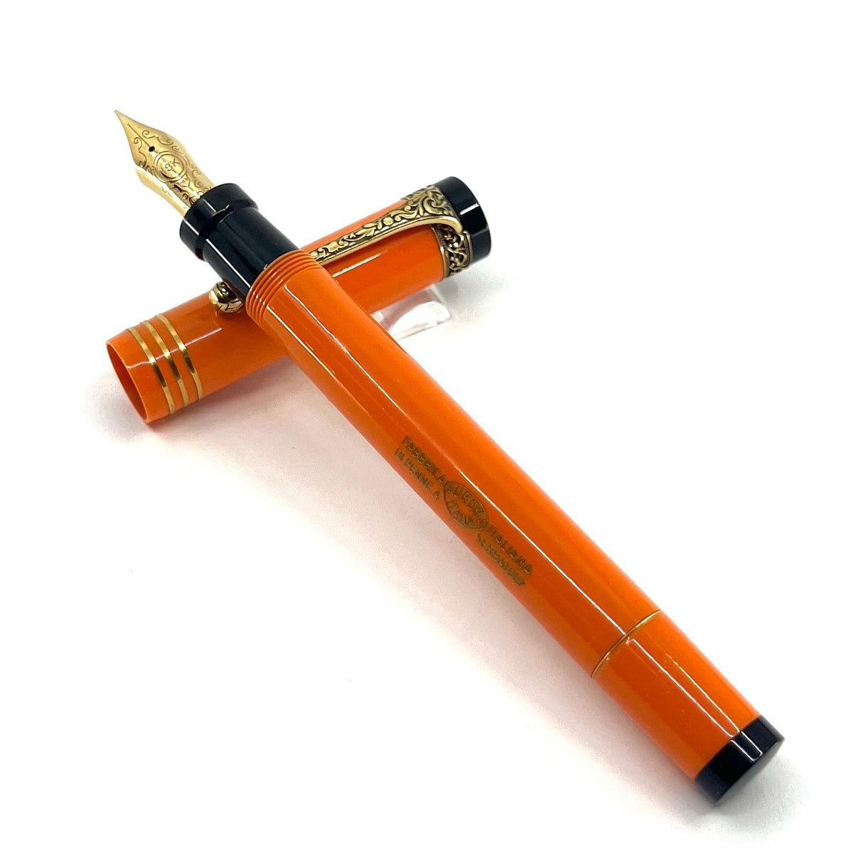 Aurora Internazionale Glittered Orange Auroroloide Limited Edition Fountain Pen - Fine 18kt Gold Nib