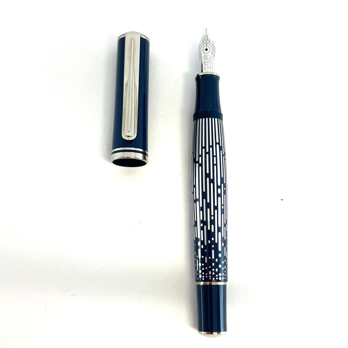 Pelikan M640 Natural Beauty Niagara Falls Fountain Pen