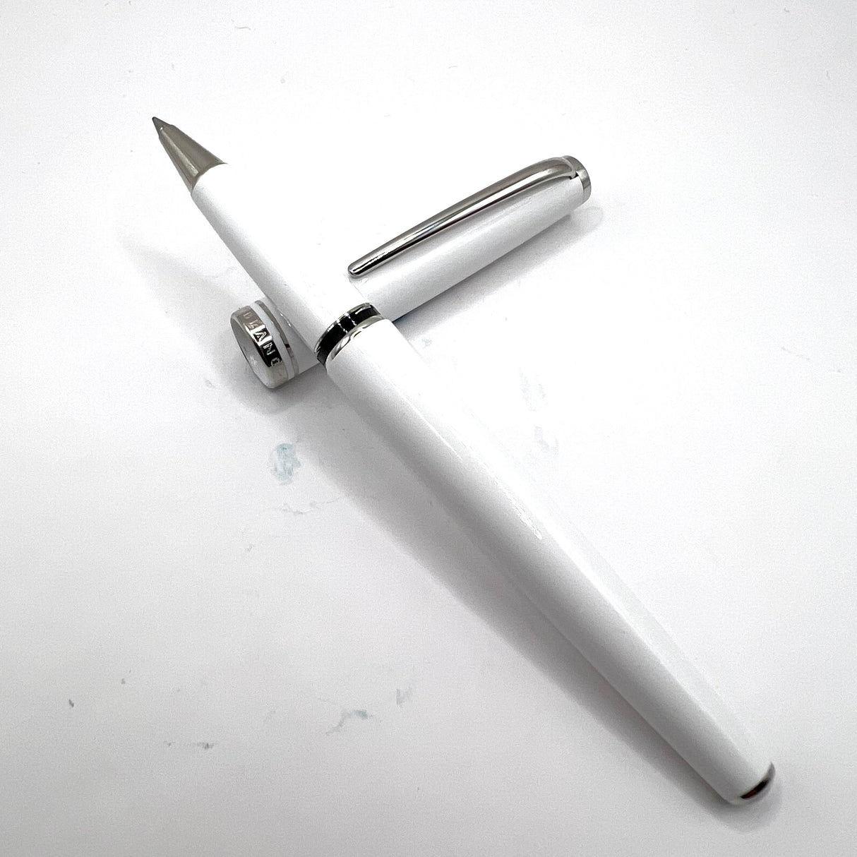 Montblanc White Rollerball