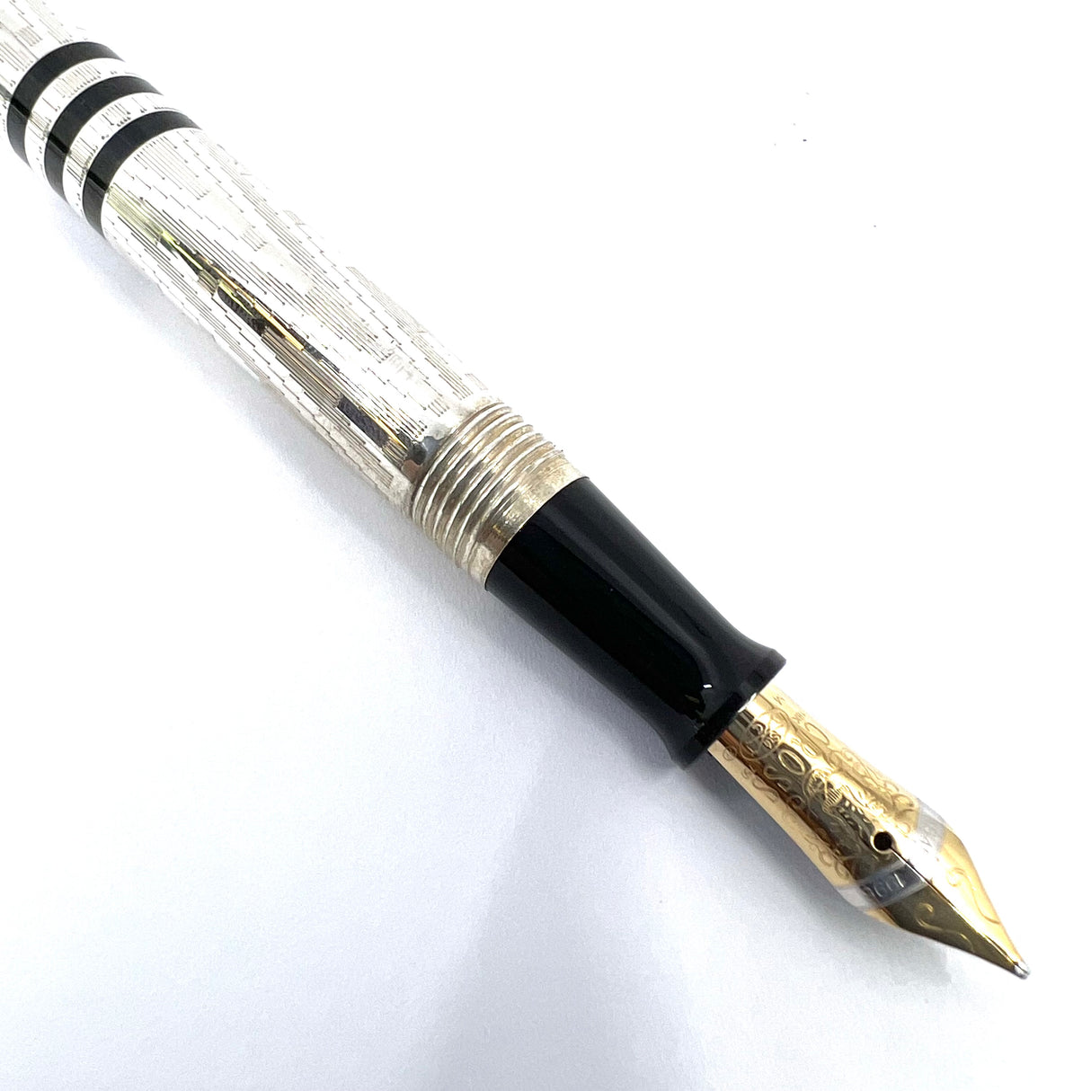 Cross 150th Anniversary Limited Edition Art Deco Sterling Silver Fountain Pen (1996) - Medium 18kt Gold Nib - MINT Condition with Complete Original Packaging
