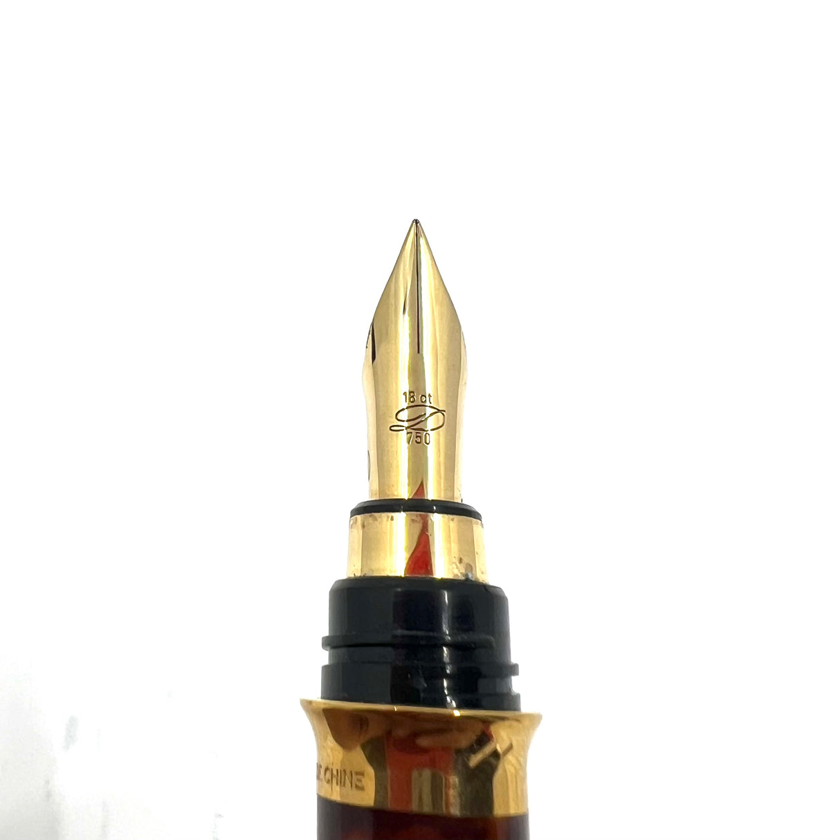 S. T. Dupont Mid-Size Montparnasse Tortoiseshell Laque de Chine Fountain Pen