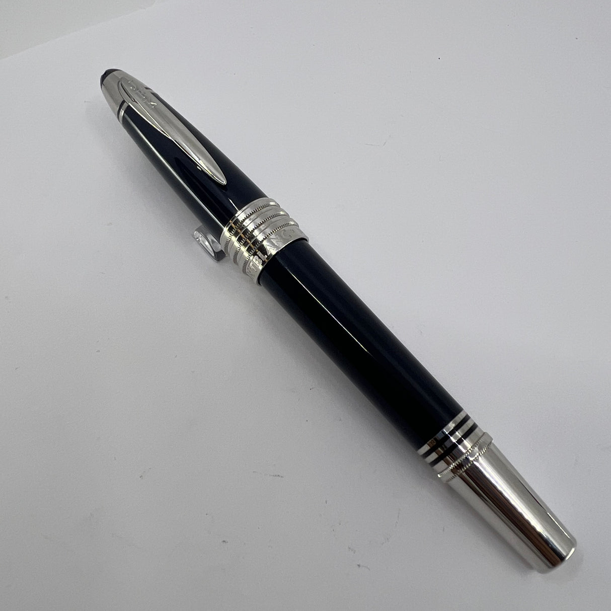 Montblanc John F. Kennedy Special Edition Fountain Pen - Medium 14kt Gold Nib