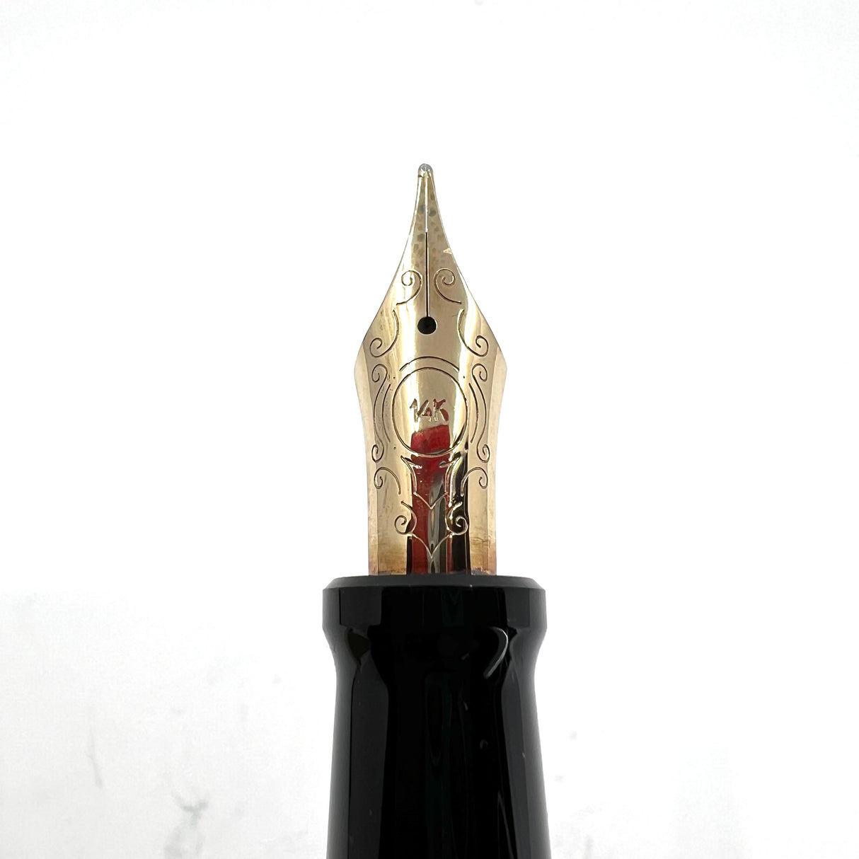 Aurora Large 88 Gold-Plated Cap Fountain Pen