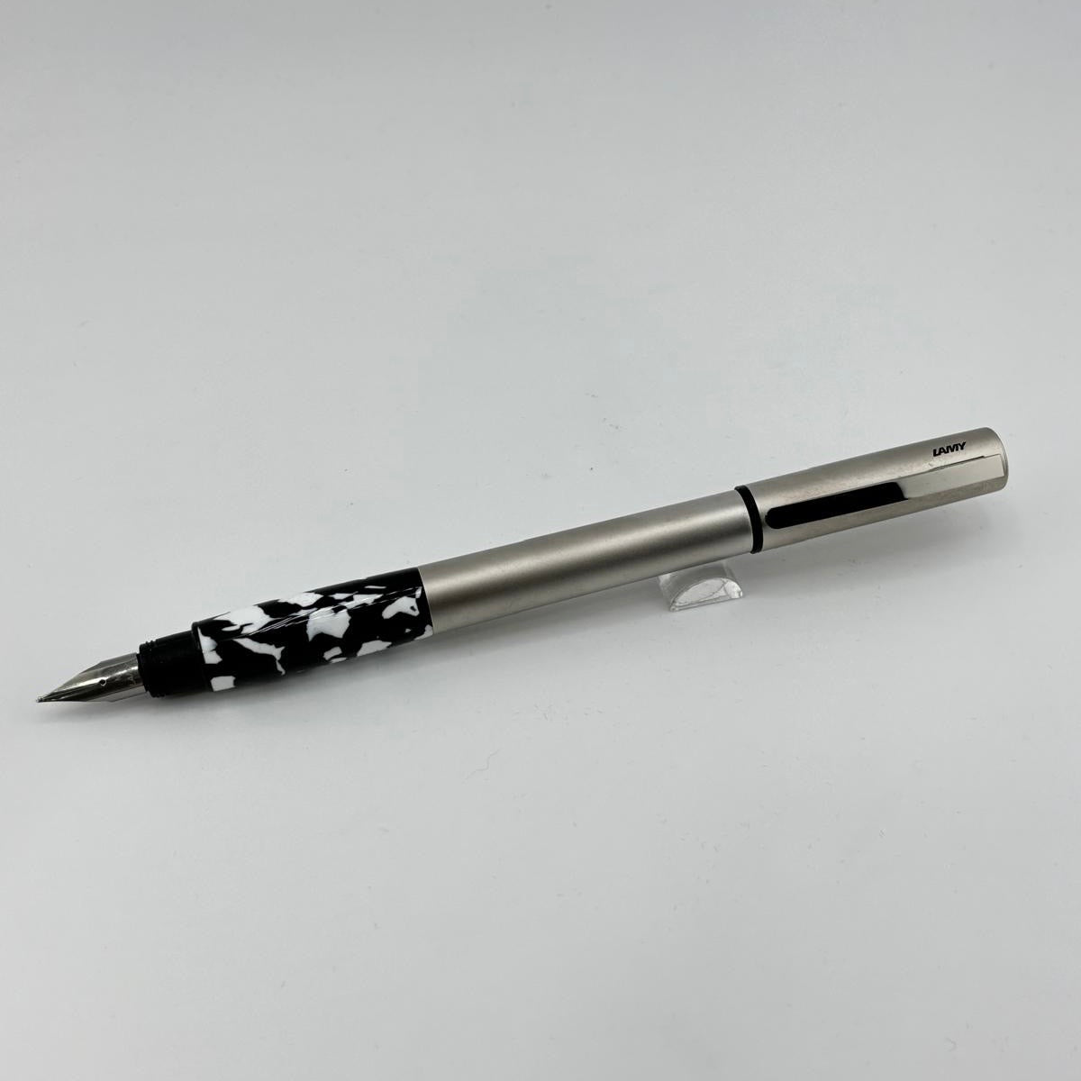 Lamy Logo silver brushed black and white Leopard skin - Fountain Pen