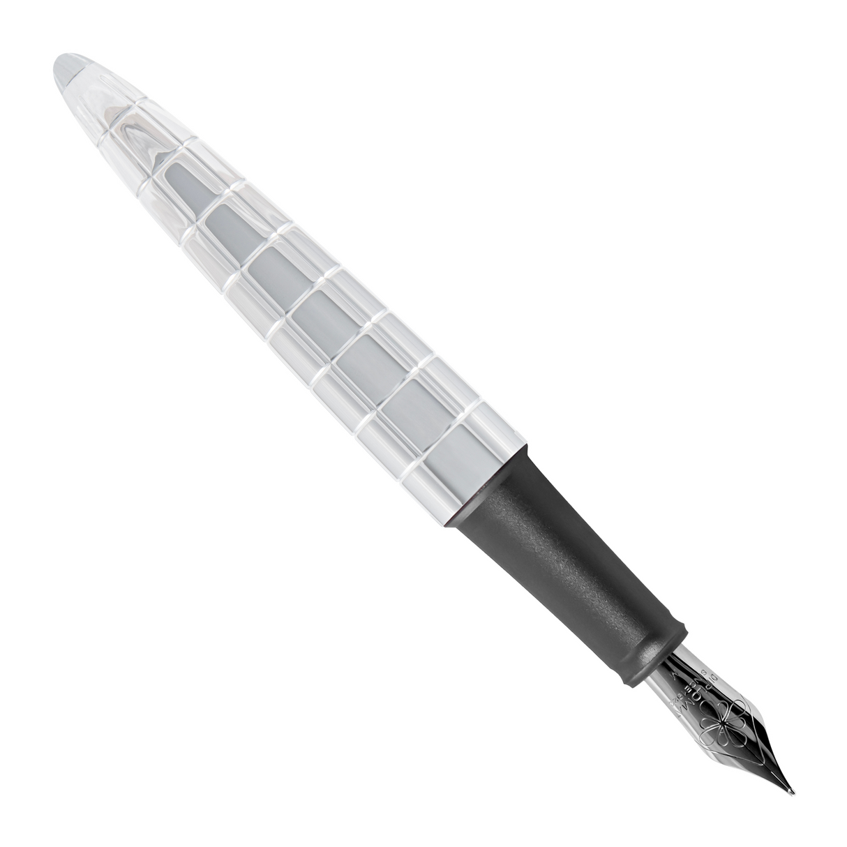 Diplomat Aero Rhomb Chrome fountain pen
