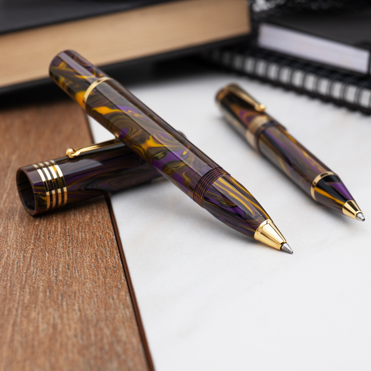 Delta Neo Gallery Iris Gold Trim Pencil
