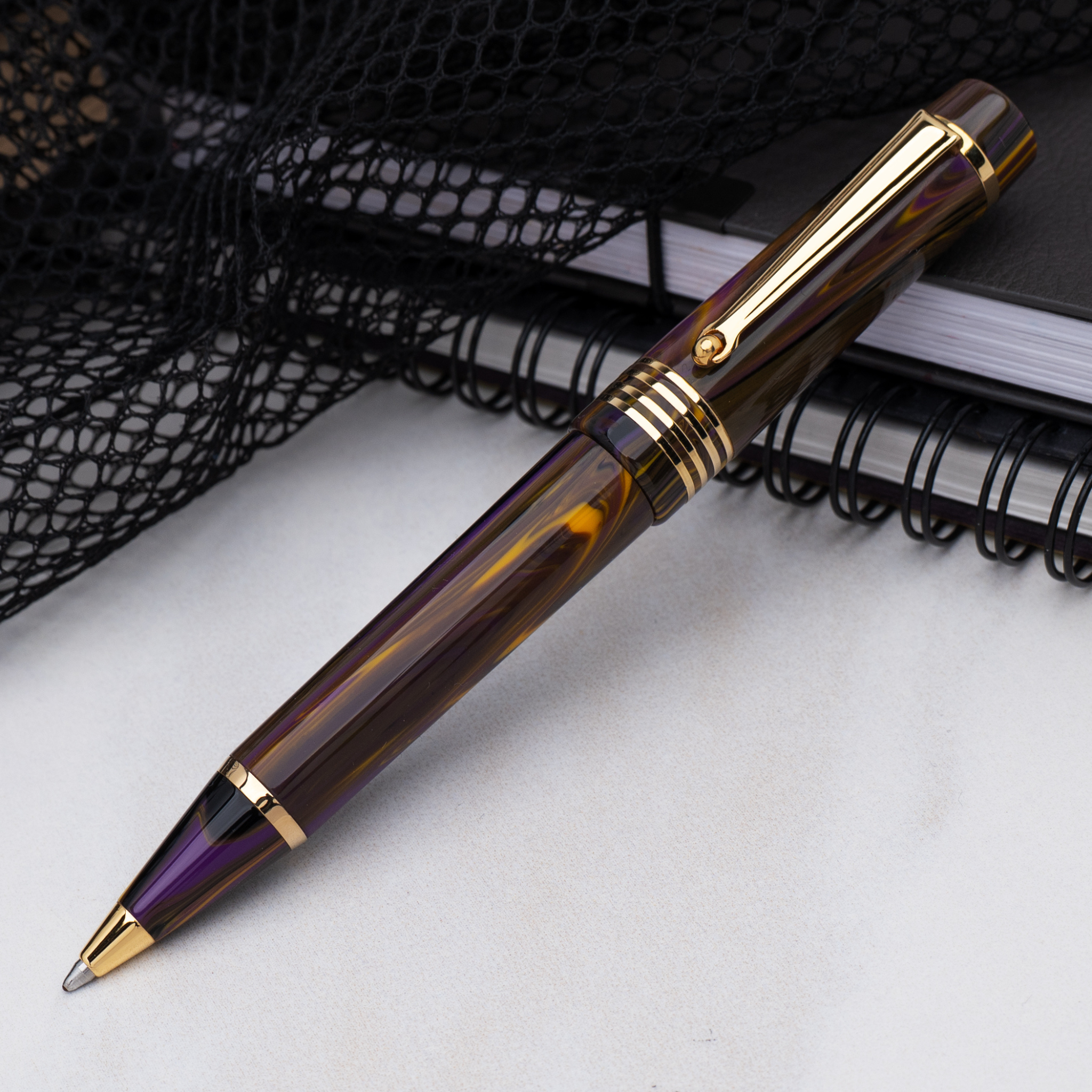 Delta Neo Gallery Iris Gold Trim Pencil