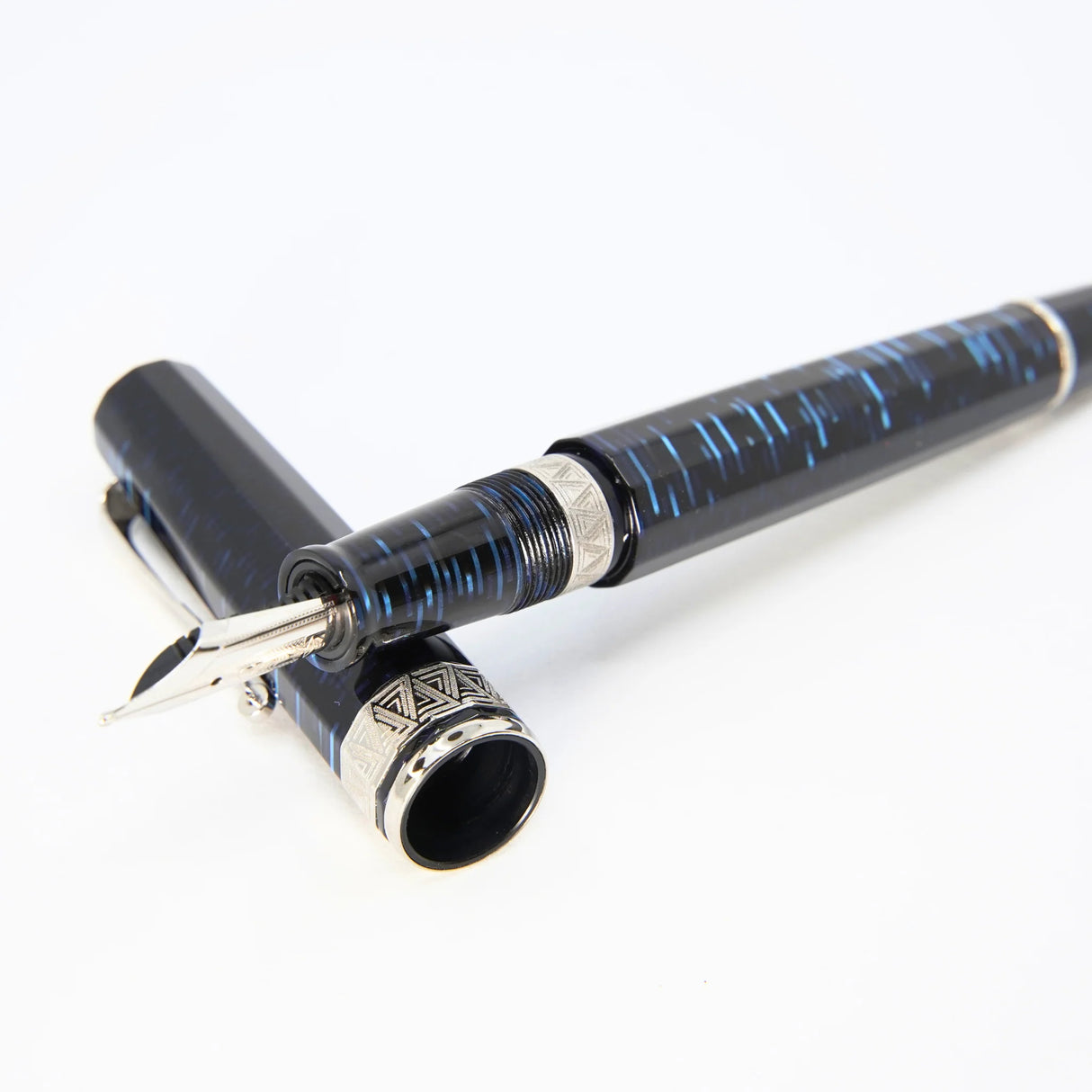 ASC Gladiatore Medio Blue Skyscraper Limited Edition - Fountain Pen