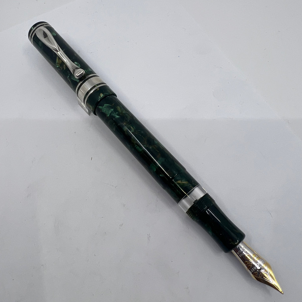 Visconti Grande Green Marbled/Bronze Streaked "Michelangelo" Celluloid Fountain Pen Circa 2000 - Fine 18kt Gold Nib