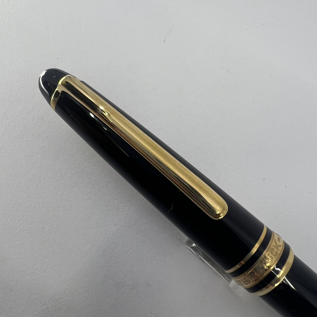 Montblanc Meisterstuck Classique #164 Black Resin Ballpoint Pen - Gold-Plated Trim