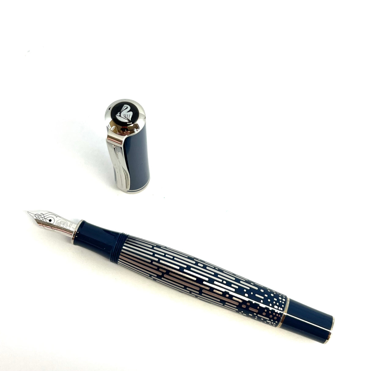 Pelikan M640 Natural Beauty Niagara Falls Fountain Pen