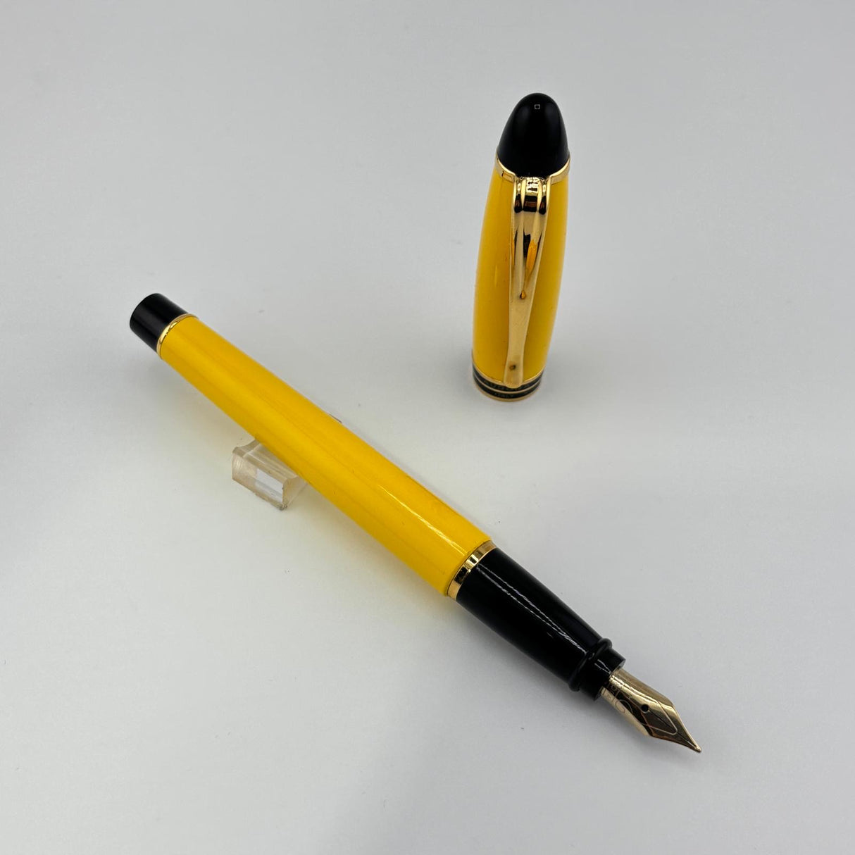 Aurora Ipsilon Resin Yellow Pen Set - Fountain Pen Rollerball and Ballpoint