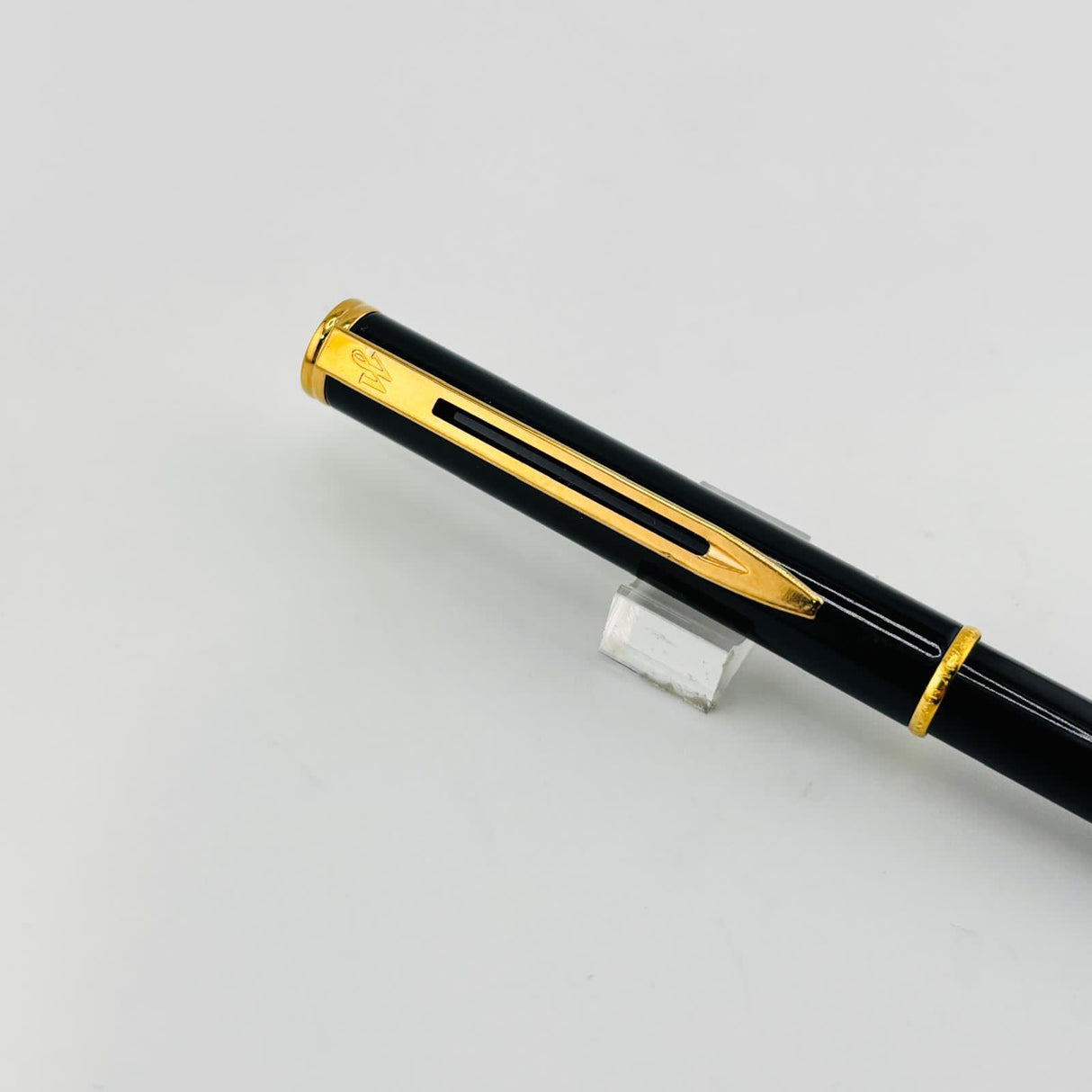 Waterman Maestro Black & Gold Trim - Ballpoint Pen