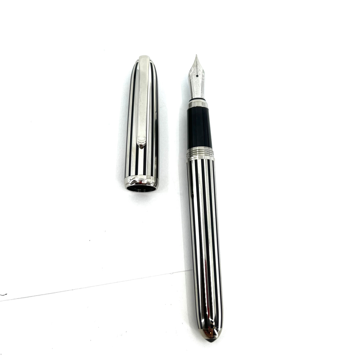 Cartier Dandy Platinum Plated & Black Lacquered Striped Limited Edition Fountain Pen