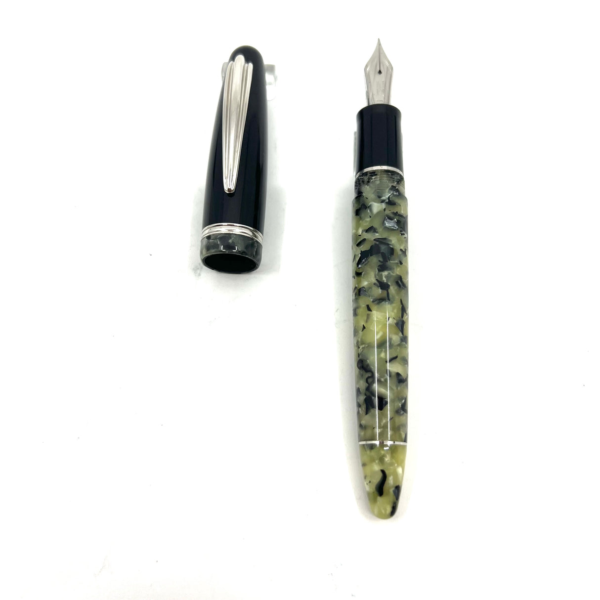 Nettuno (Italy) Pearl & Black Fountain Pen