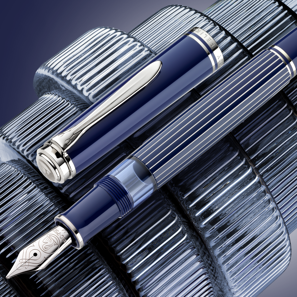 Pelikan Souveran M815 Metal Striped Blue Limited Edition Fountain Pen