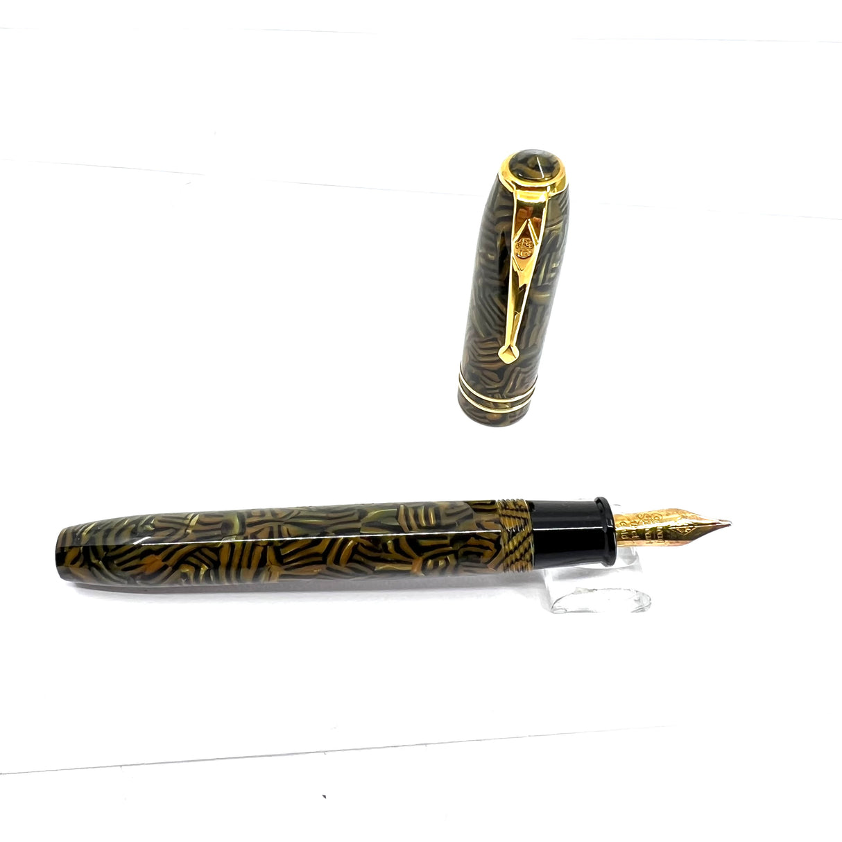 Conway Stewart Dinkie Tiger Eye Fountain Pen