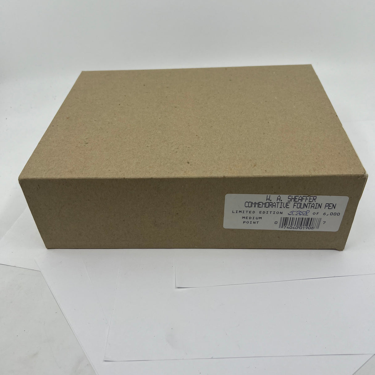 Sheaffer Commemorative Limited Edition Gold-Plated Fountain Pen - Medium 18kt Gold Nib