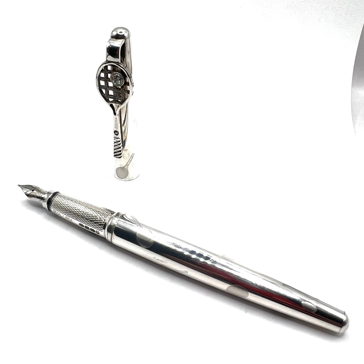 Cross Tennis Hall of Fame Sterling Silver Limited Edition Fountain Pen - Medium 18kt Gold Nib