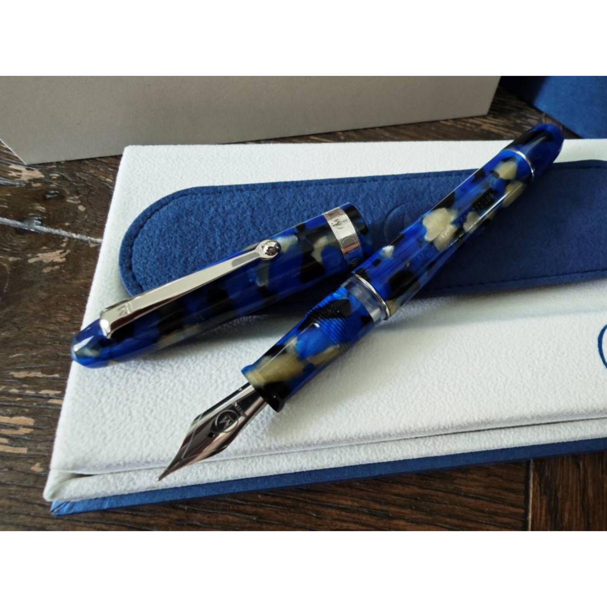 Molteni M58 Blue Gold LE Fountain Pen