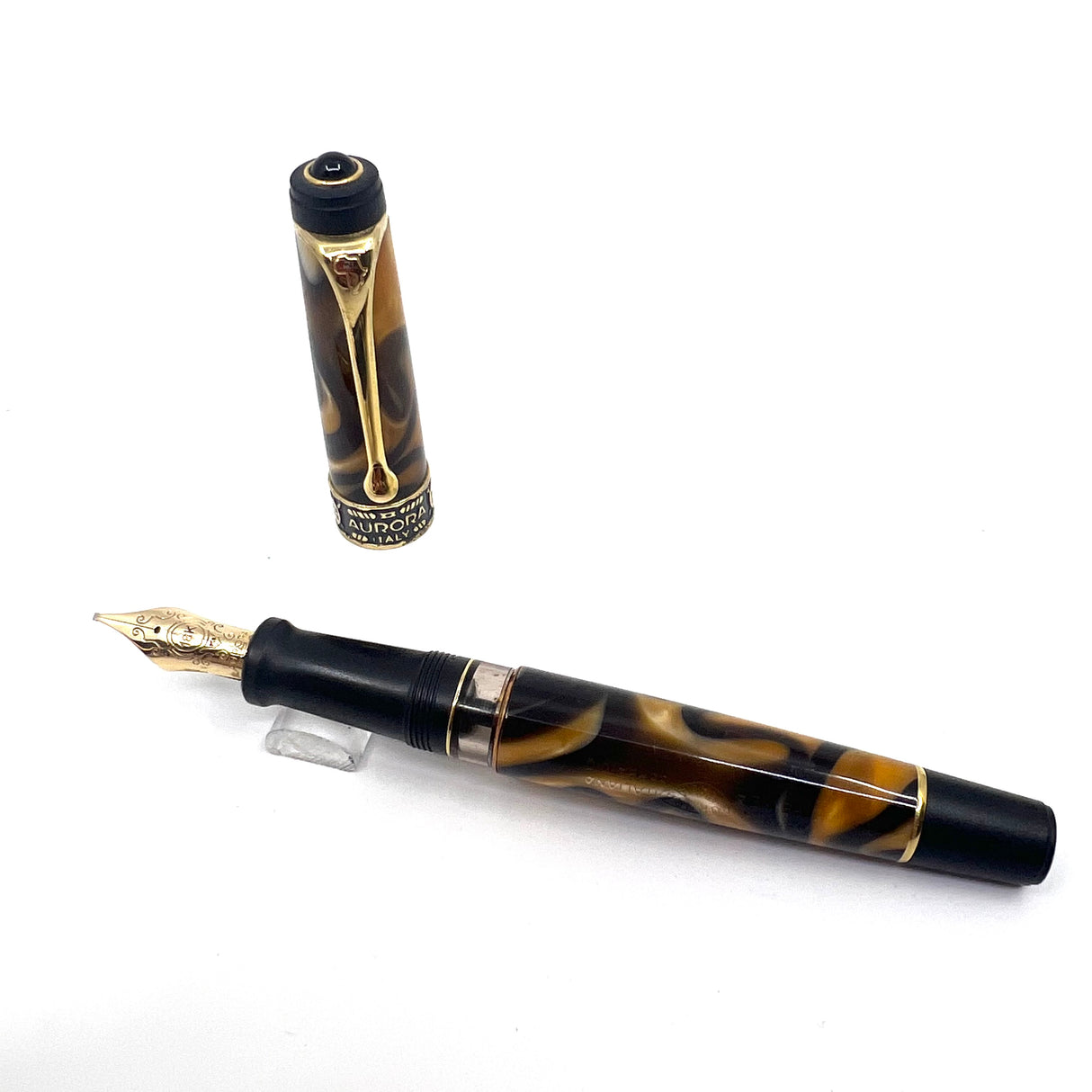 Aurora Afrika Limited Edition Fountain Pen #3365 - ITALIC 18kt Gold Nib