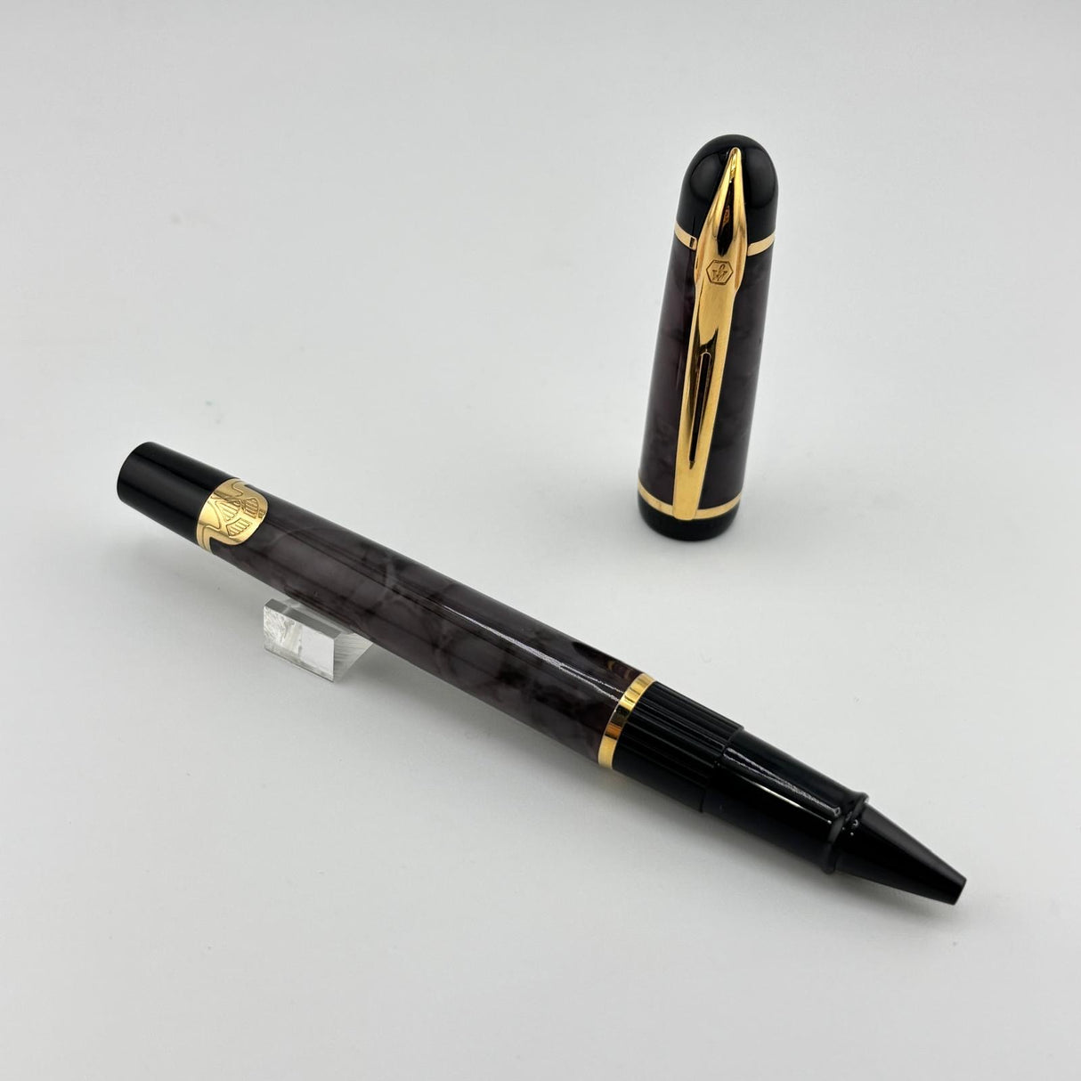Waterman Phileas Grey Marble Gold trim -Roller Ball