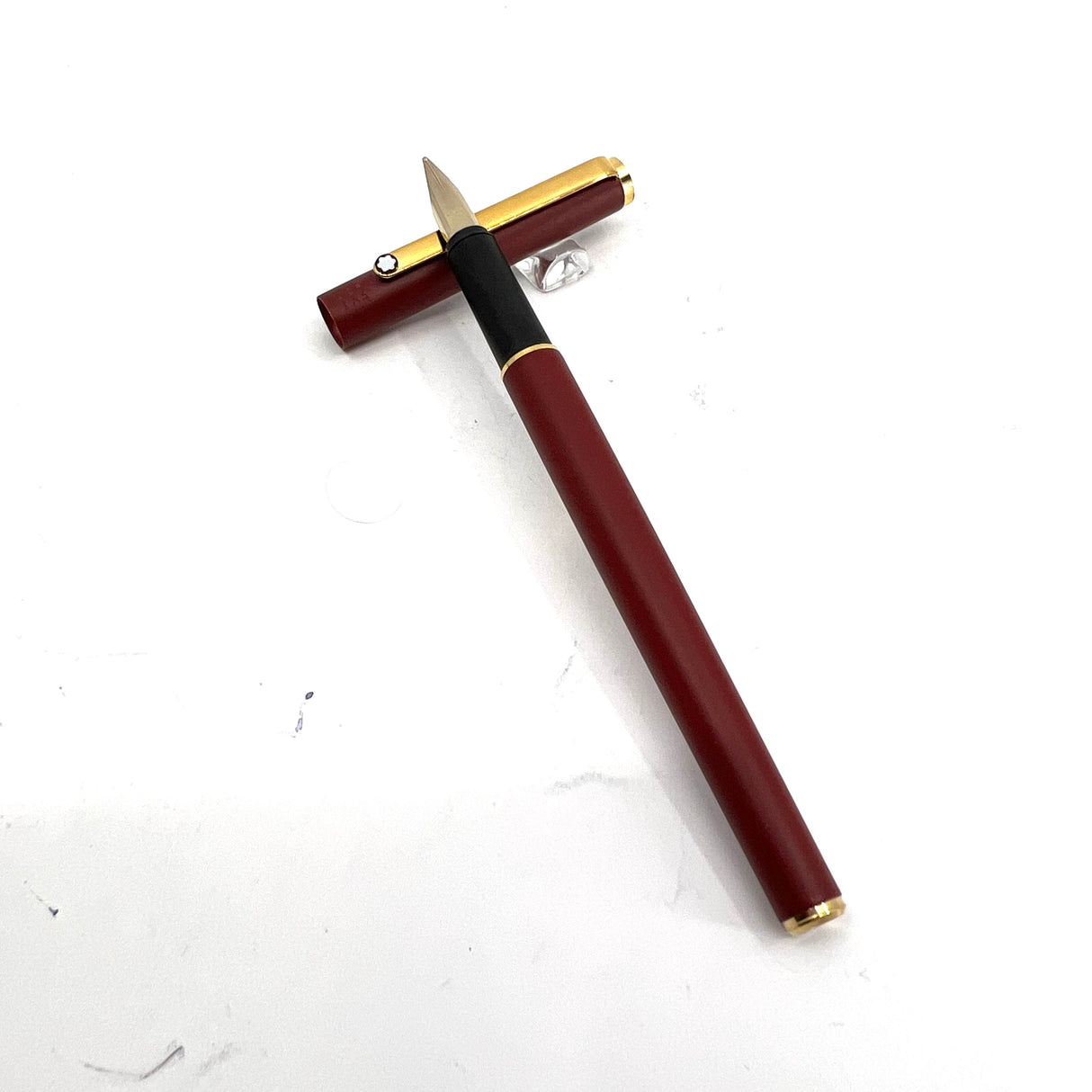 Montblanc Noblesse Matte Burgundy Fountain Pen