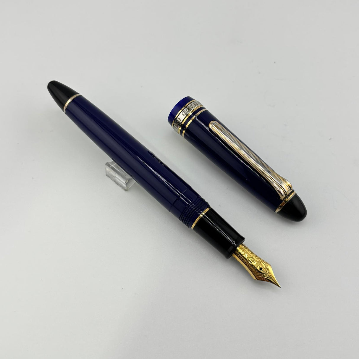 Sailor 1911 Navy Blue Regular size Gold nib HF ( hard fine ) - Fountain Pen
