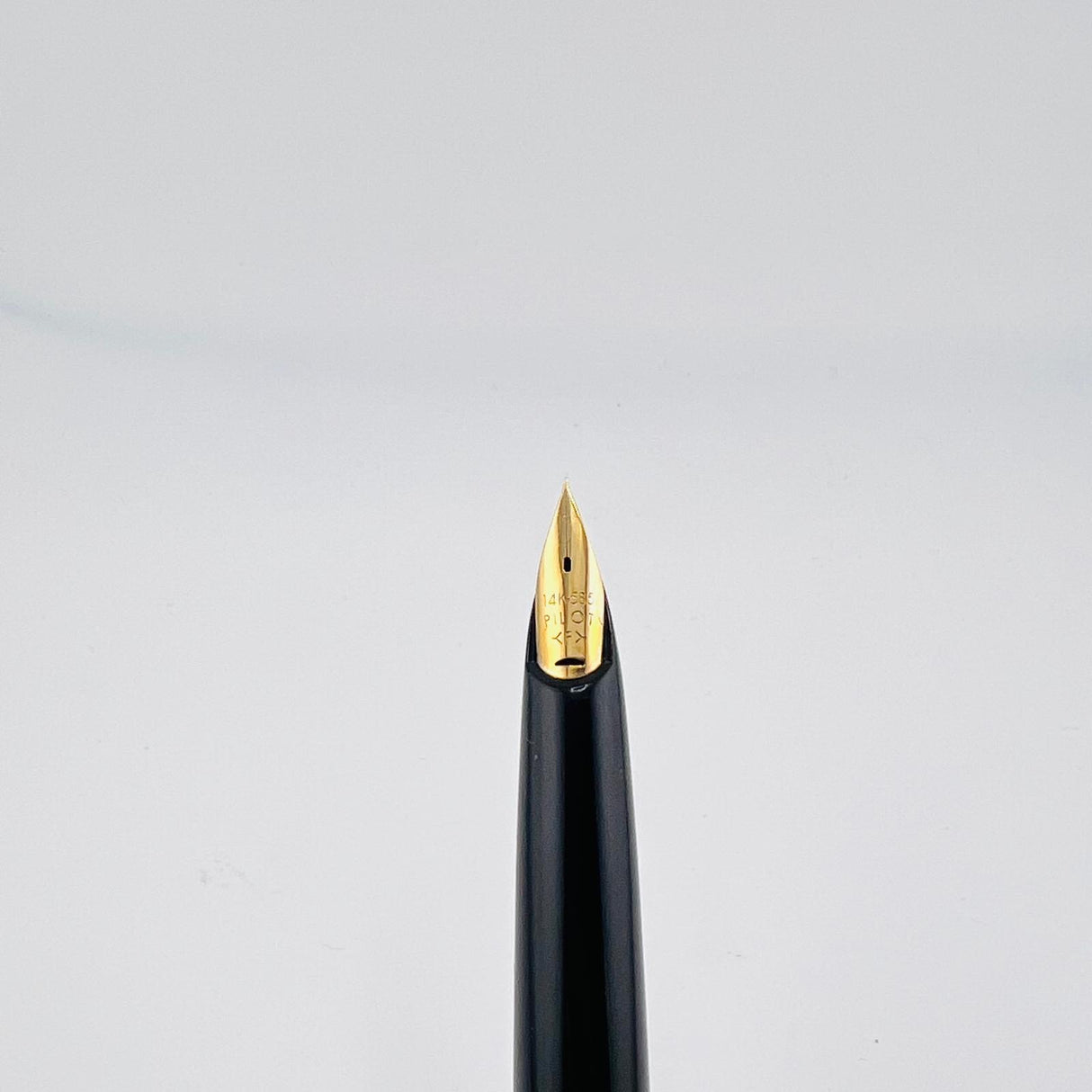 Pilot Elite 95s Black 14k Gold Nib Fine - Fountain Pen