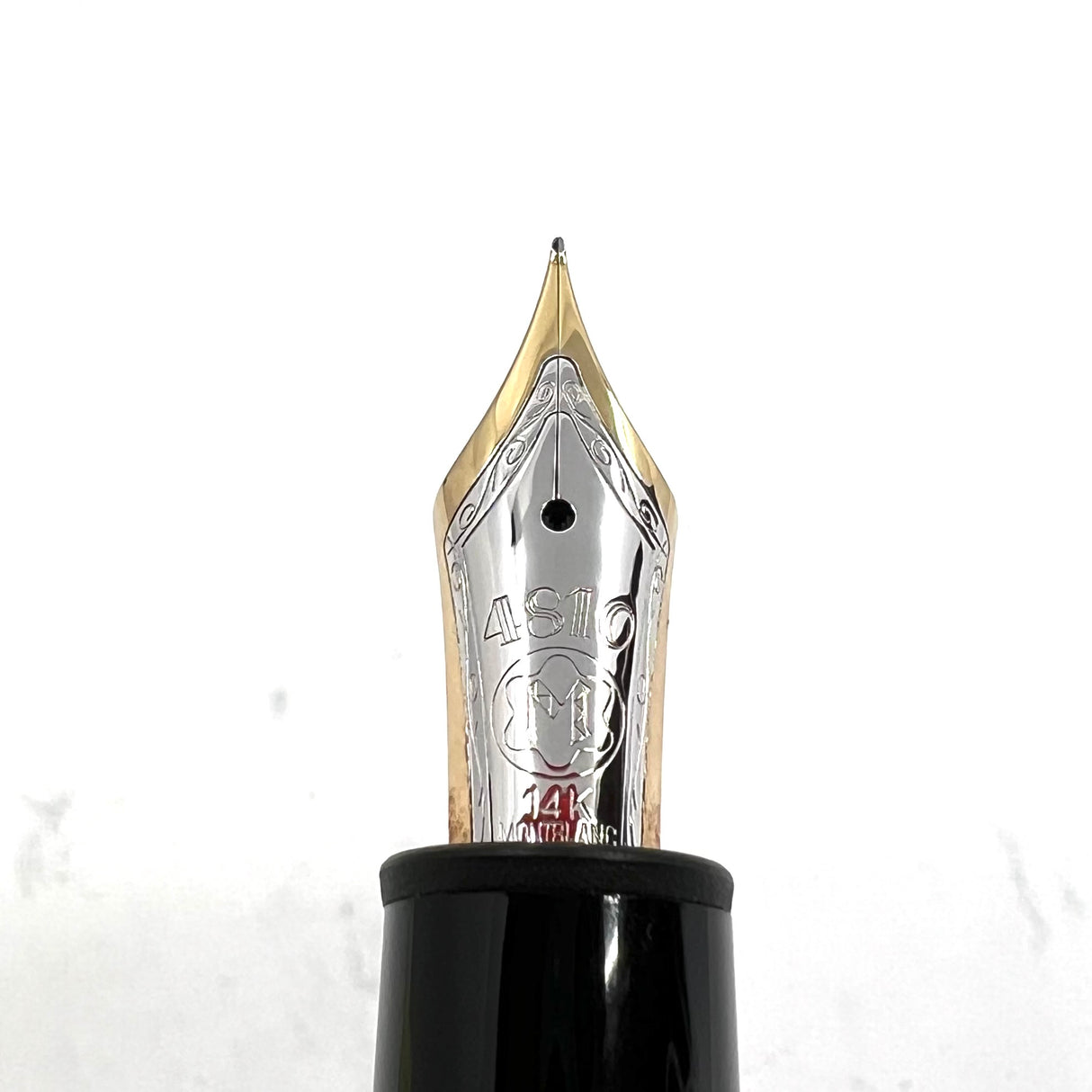 Montblanc Meisterstuck Black Resin #146 LeGrand Fountain Pen