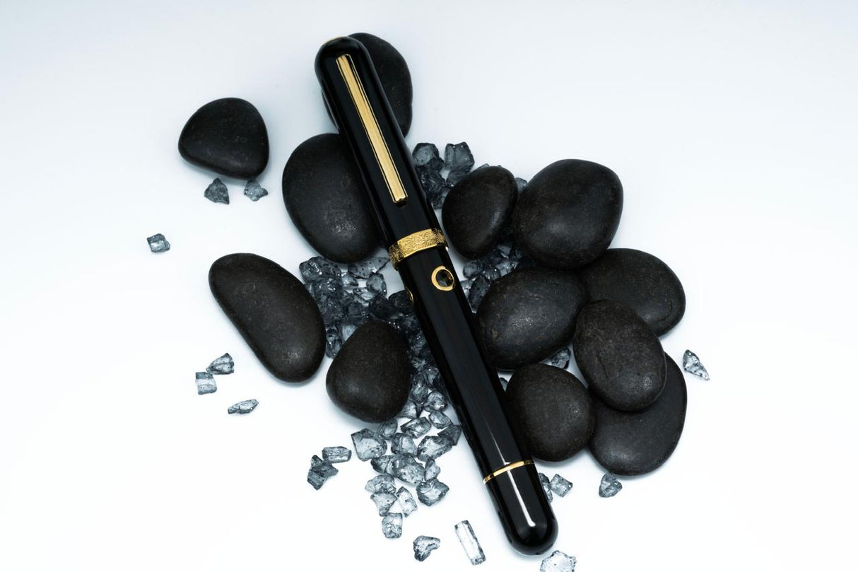 Nahvalur Nautilus Cephalopod Gold - Fountain Pen