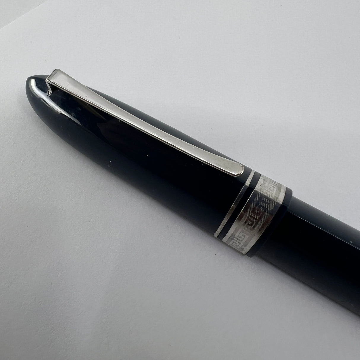 OMAS Blue #360 Triangulated Fountain Pen - Medium 18kt Gold Nib