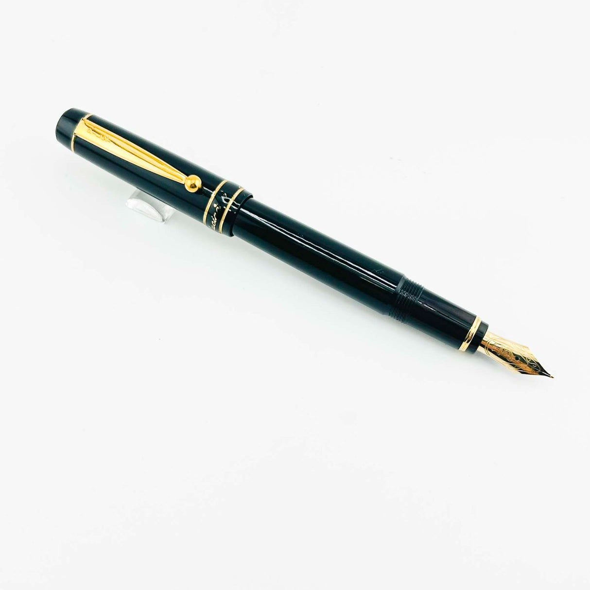 Pilot Lucina Black - Fountain Pen