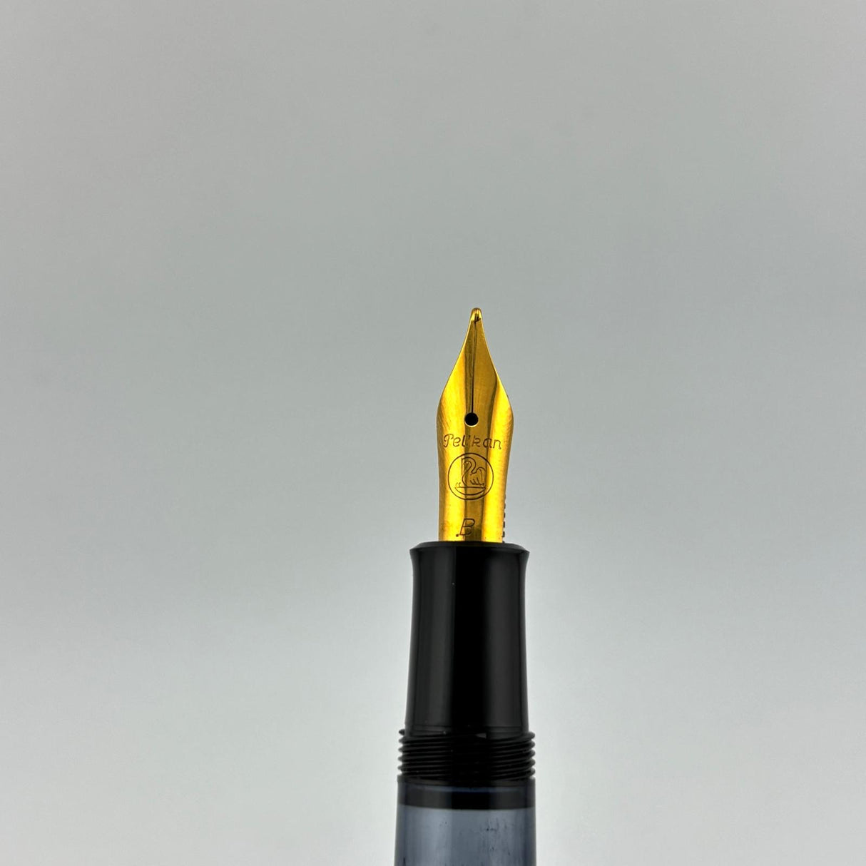 Pelikan M200 Green Marble Black cap - Fountain Pen