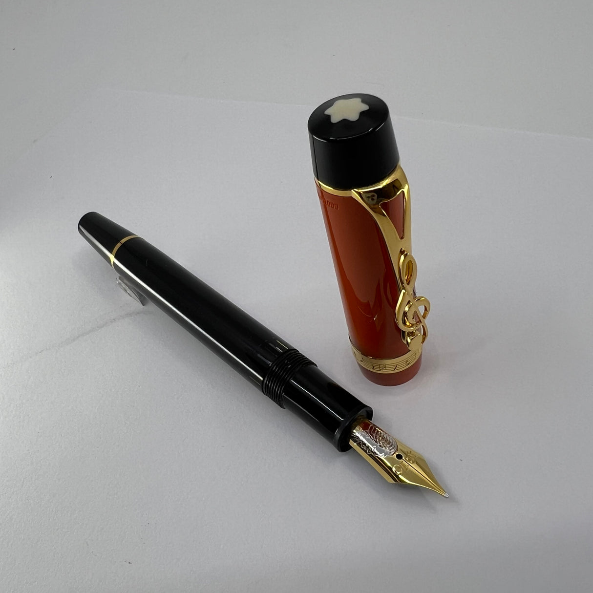 Montblanc Johann Sebastian Bach Donation Limited Edition Fountain Pen - Medium 18kt Gold Nib