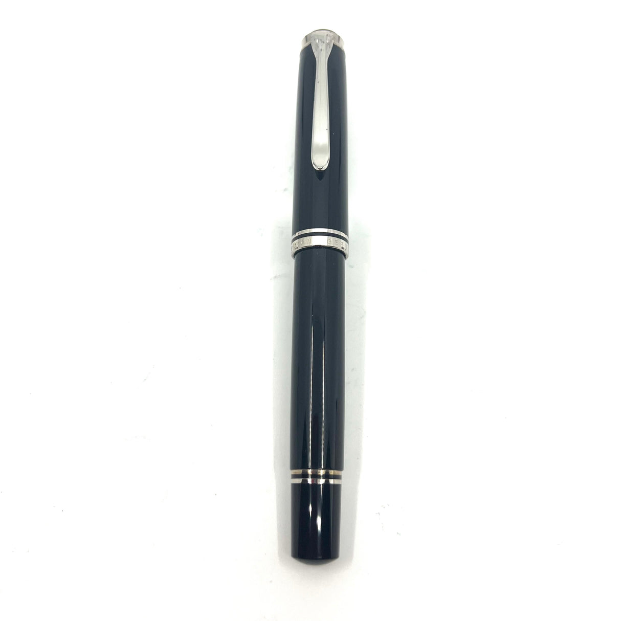 Pelikan R805 Black Rollerball - Platinum Plated Trim