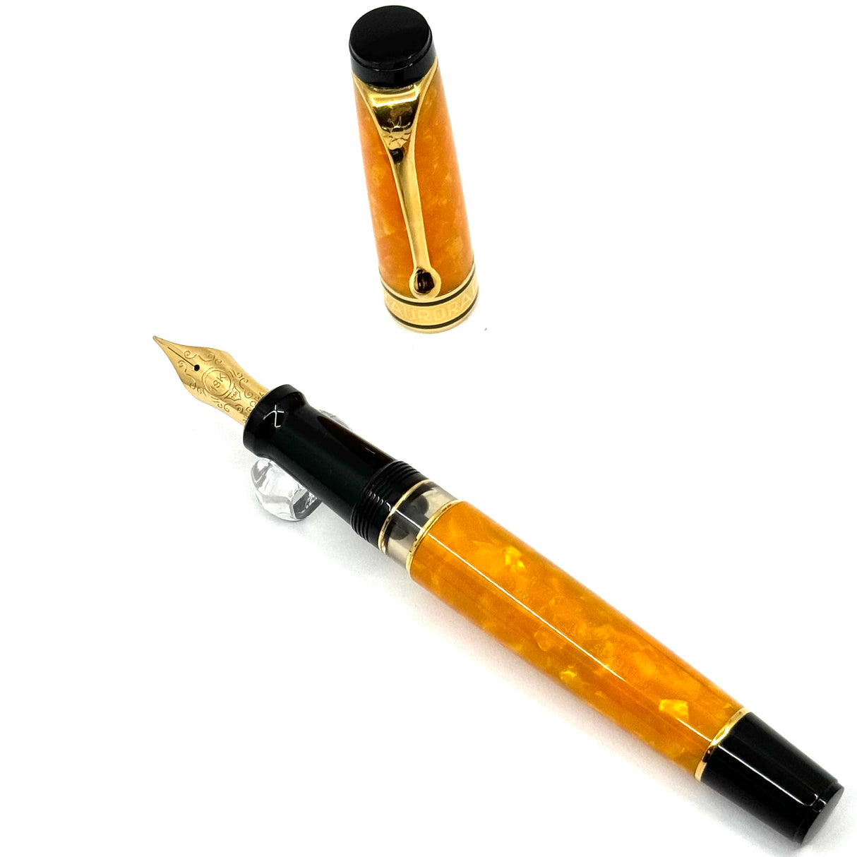 Aurora Optima Marbled Orange Sole Limited Edition Fountain Pen - Fine 18kt Gold Nib