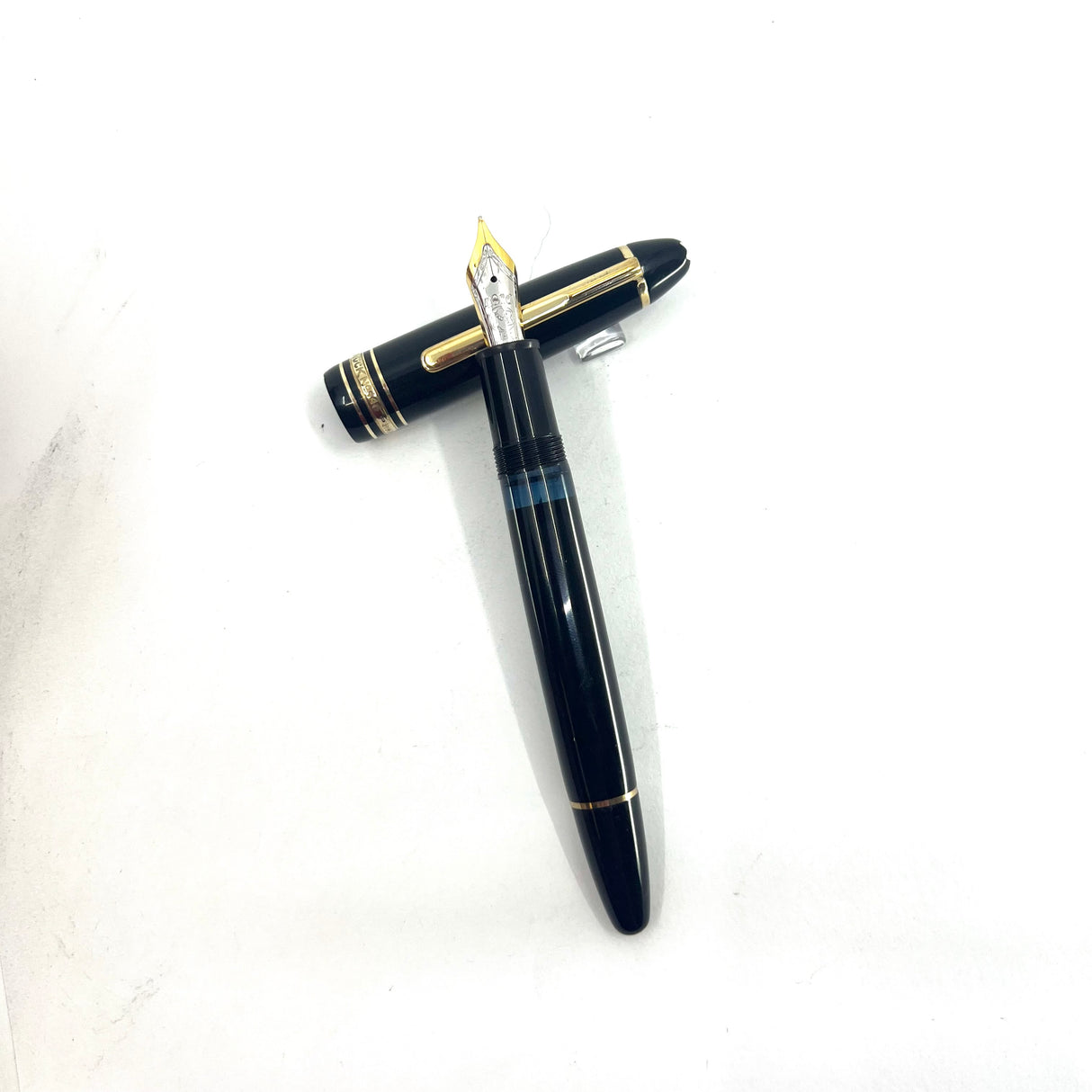 Montblanc Black Meisterstuck #146 LeGrand Fountain Pen - Fine 18kt Gold Nib