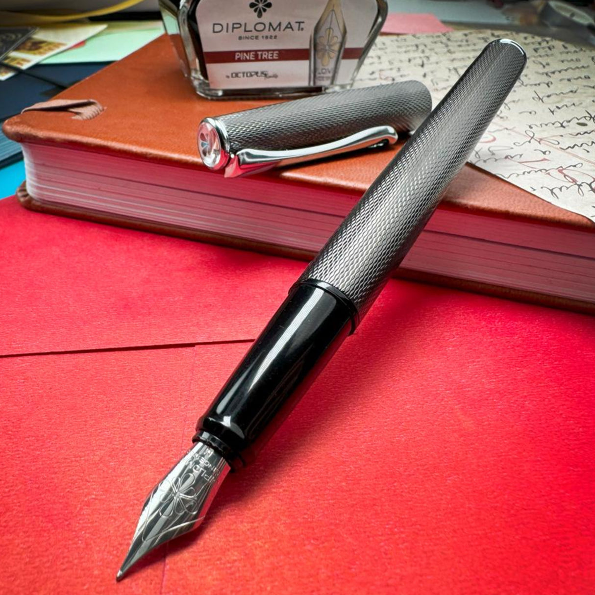 Diplomat Esteem Black Barley collection - Fountain Pen