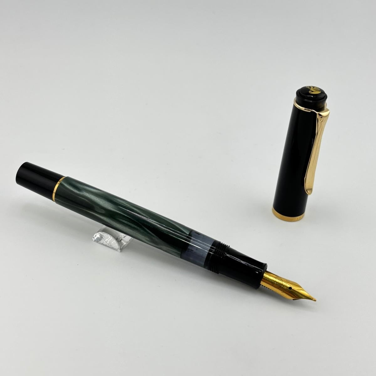 Pelikan M200 Green Marble Black cap - Fountain Pen