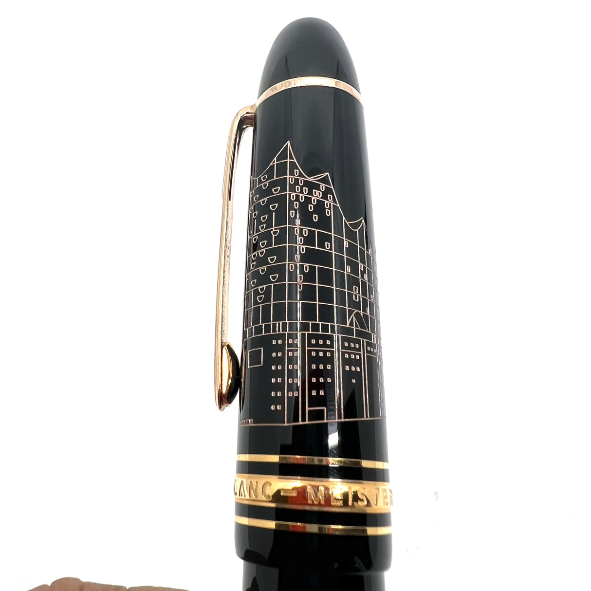 Montblanc 149 ElbPhilharmonie Red Gold Coated Fountain Pen - RARE !