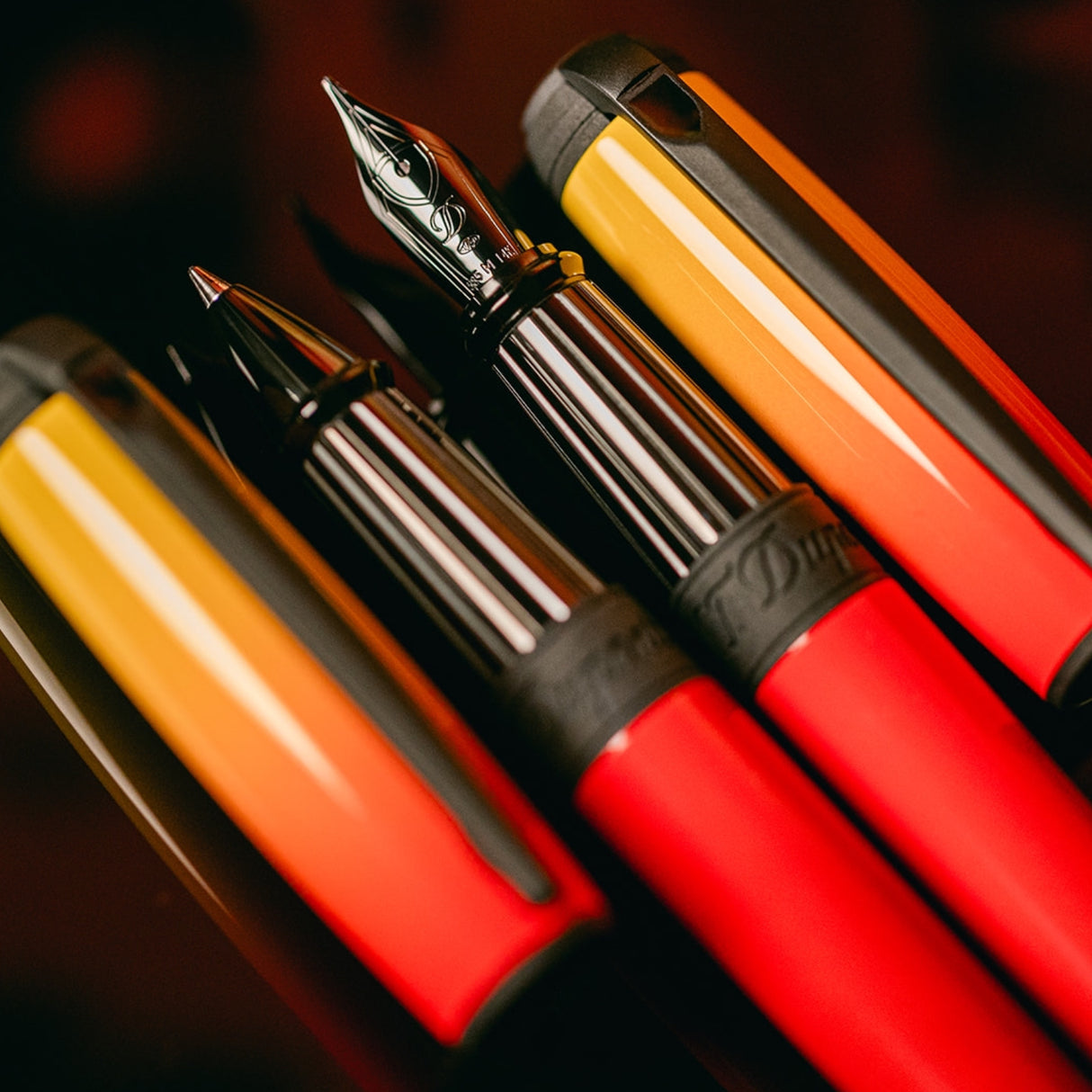 S.T Dupont Line D La Flamme Gradient Collection - Rollerball