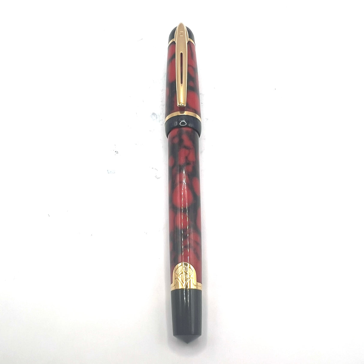 Waterman Phileas Red/Black Marble (Second Generation) Fountain Pen - Medium Gilt Nib