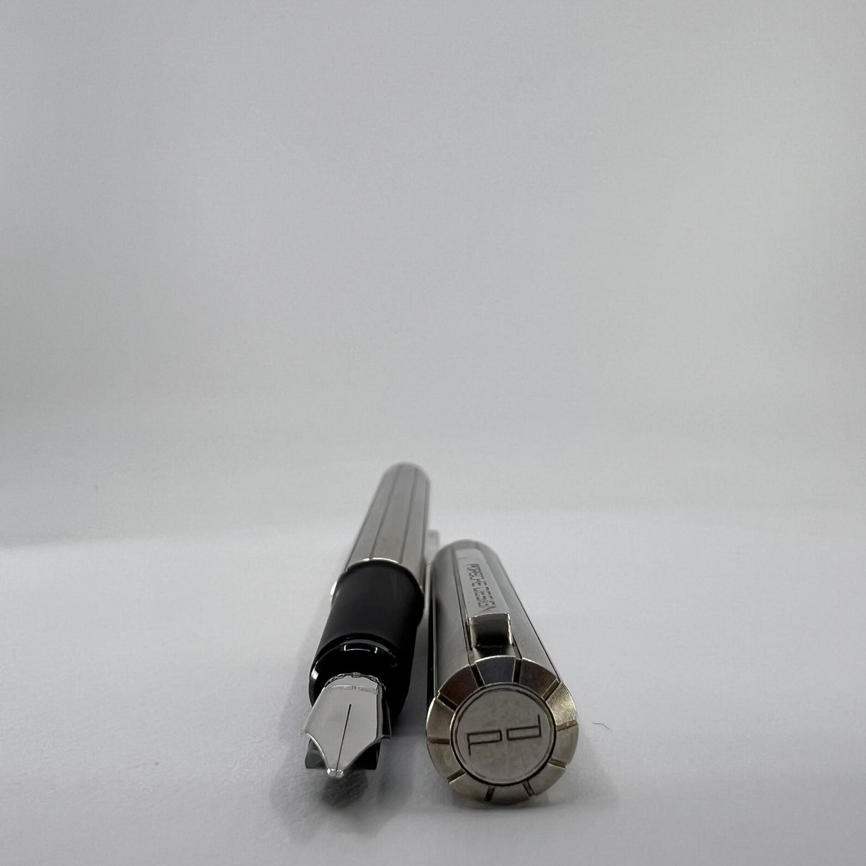 Porsche Design Slim Line Metal Fountain Pen - Broad 18kt Gold Nib