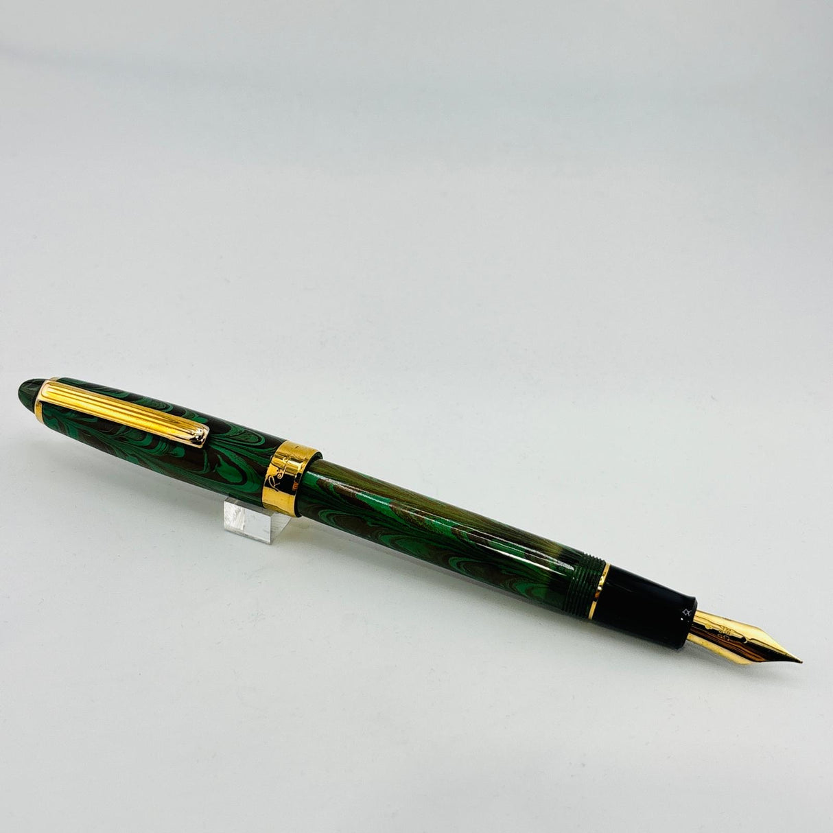 Recife Paris Green ripple Ebonite Hard rubber Gold nib 18K - Fountain Pen
