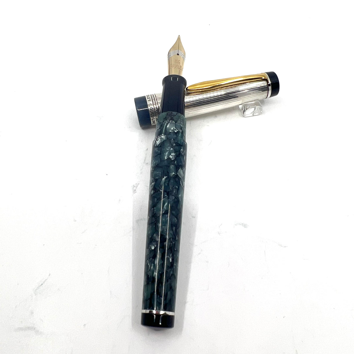 Bexley Goldline Sterling Silver Cap Grayish Blue Marble Fountain Pen