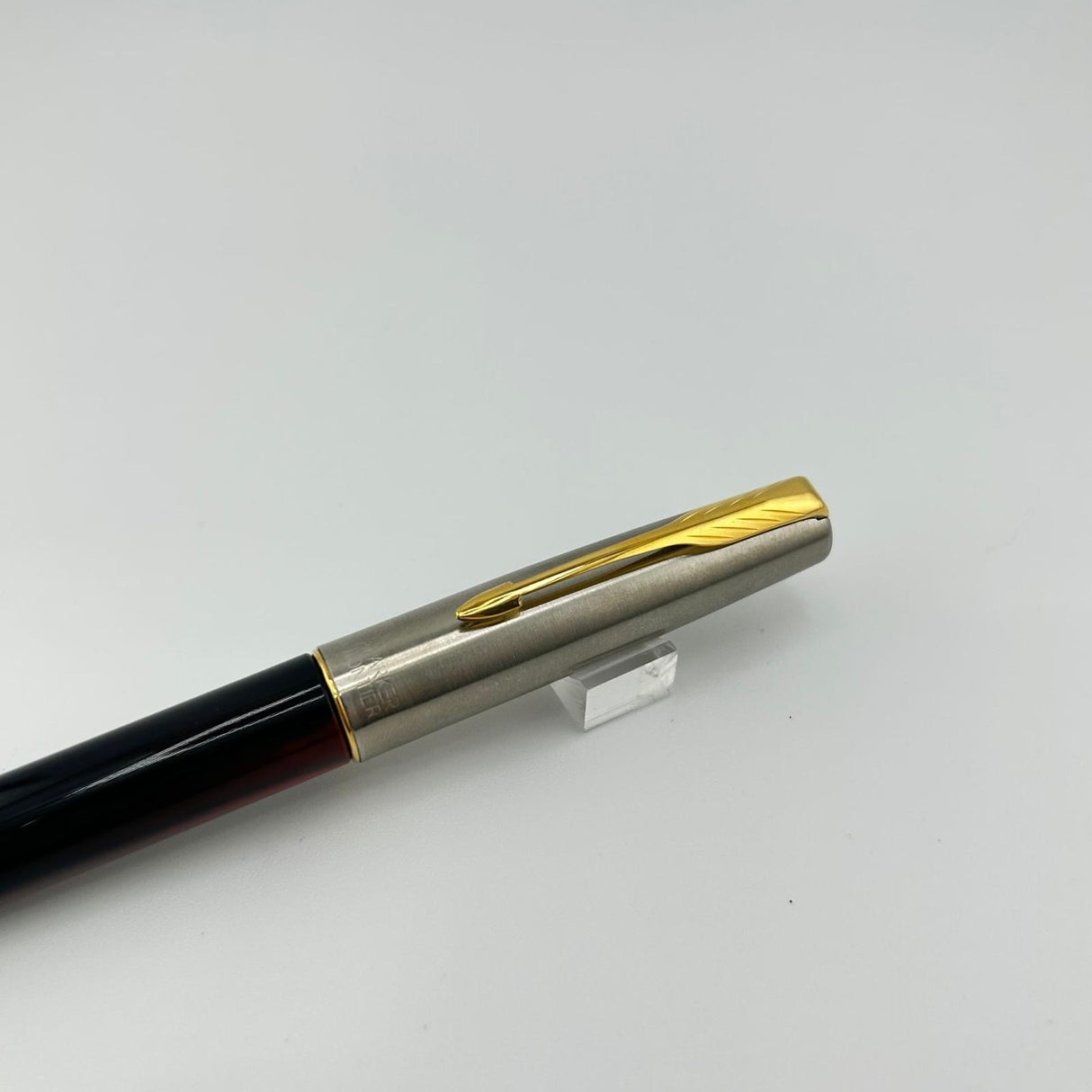 Parker Frontier Burgundy set Fountain Pen and Roller Ball