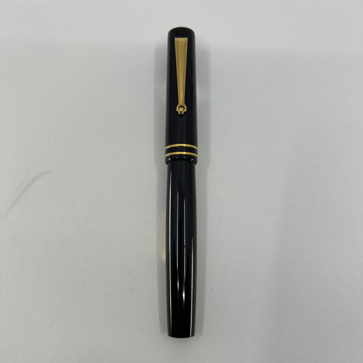 Delta Special Edition Astra Black Ebonite Fountain Pen (1995) - Medium 18kt Gold Nib