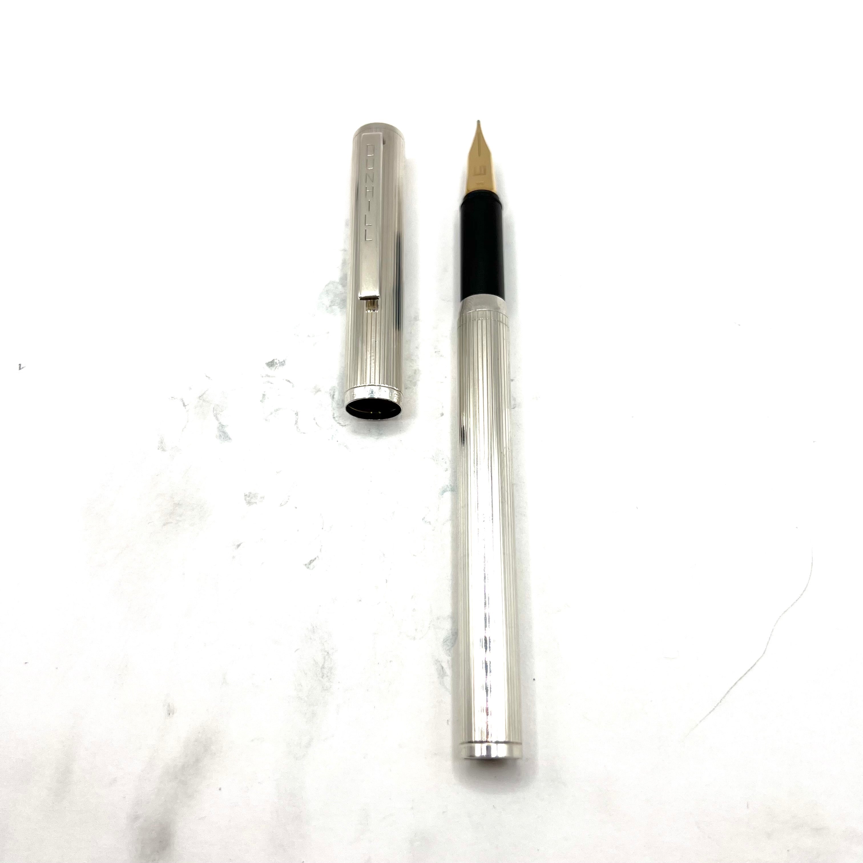 Alfred Dunhill Sterling Silver Pinstriped Fountain Pen - Medium 14kt Gold Nib